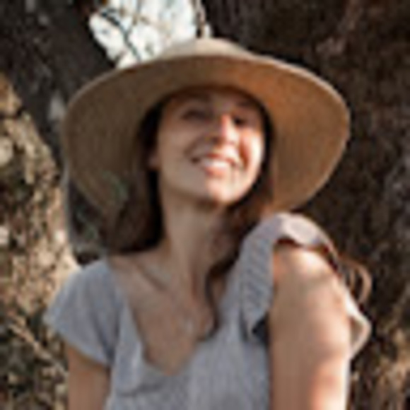 Meet your Posher, Autumn - Picture 1 of 1